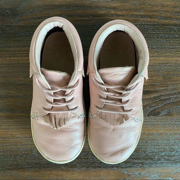 Freshly Picked Hard-Sole Moccasins in Blush Pink Size 10 - Picture 4 of 16